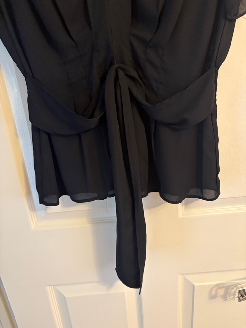 Max Studio Black Tie-Front Ruffle Sleeve Blouse, size large - Picture 3 of 4
